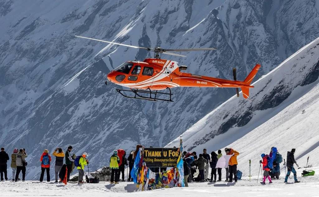 annapurna base camp helicopter tour with cost and guaranteed landing