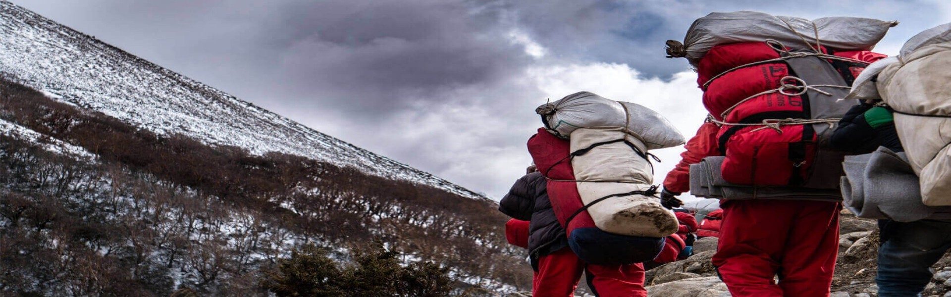 Porters In Everest Base Camp Trek