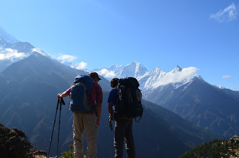 Trekkers in Everest Trekking