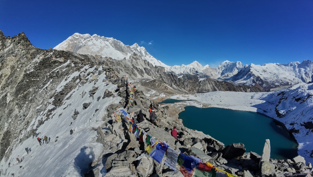 gokyo lakes