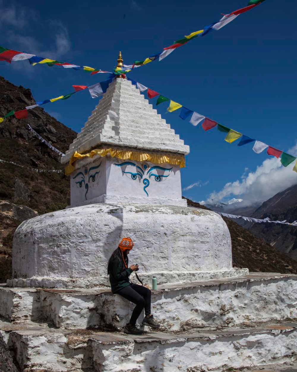 dingboche acclimatisation walk