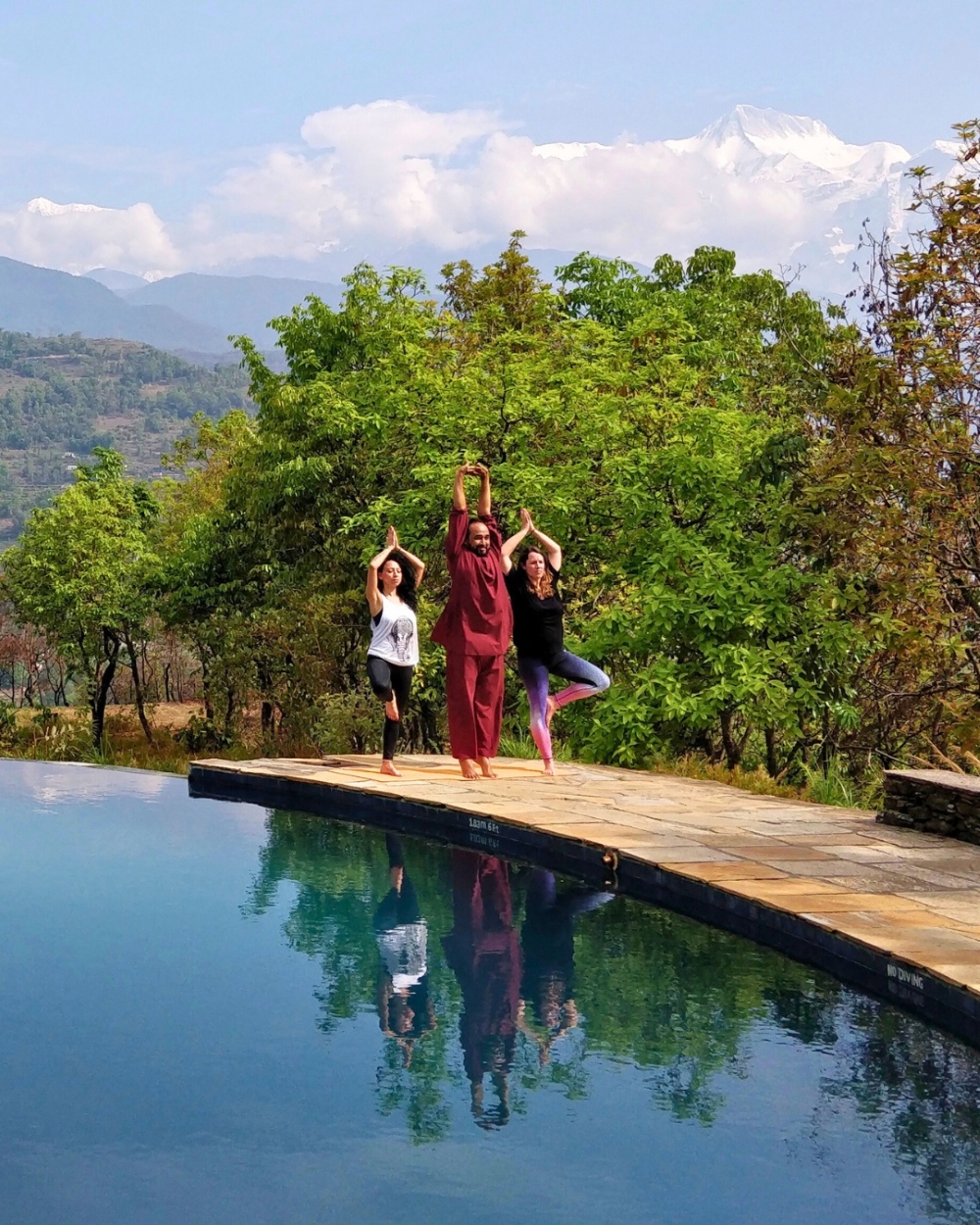 wellness structure with travellers