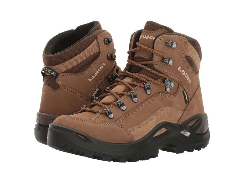 Hiking boots preview