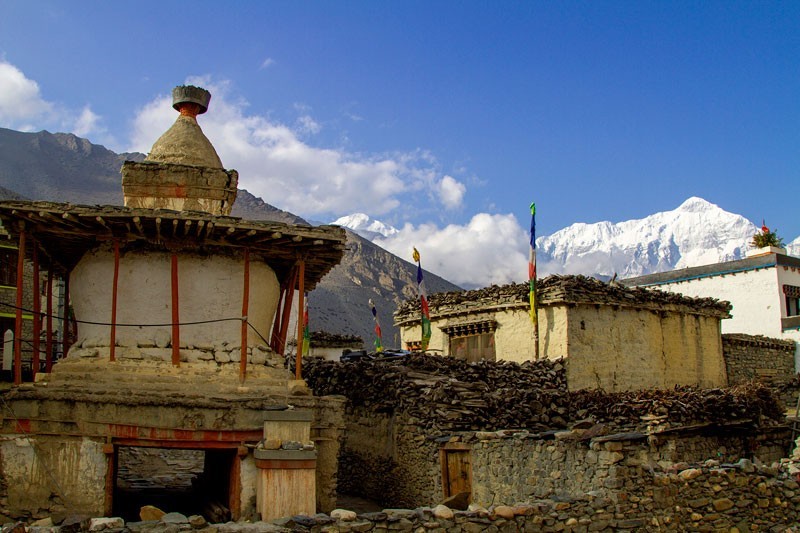 Mustang Chaitayas and Gompas