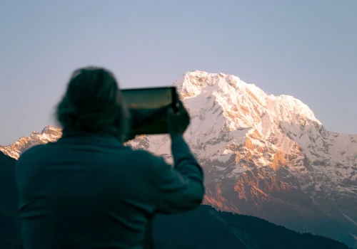 annapurna captured on phone during trek