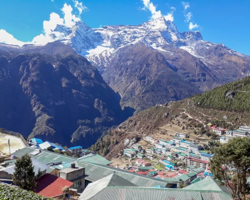  Namche Bazaar