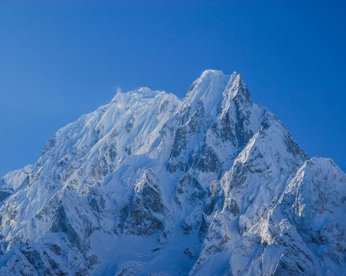  Mount Manaslu Seen From Bhimthang