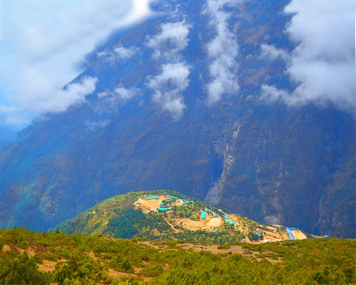 Namche Meseun