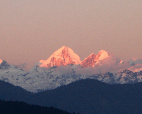 Zooming Mountain Views