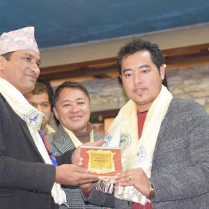 1664117010 award acheivement 