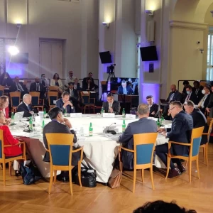 meeting in eurpoe dialouge 